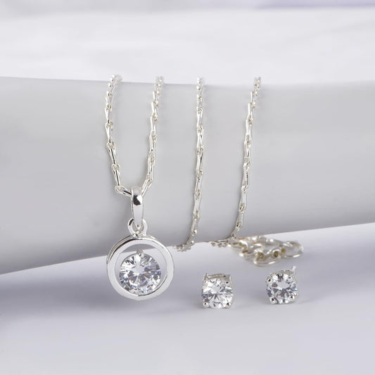 Romantics Day Ideafor Herwomen Wifegirlfriendloverfiancecrush Silver Plated Cz Heart Solitaire Pendant With Chain