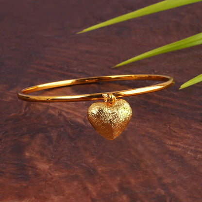 Romantics Day Ideafor Herwomen Wifegirlfriendloverfiancecrush 'S Special One Gram Gold Plated Hanging Heart Banglebracelet.