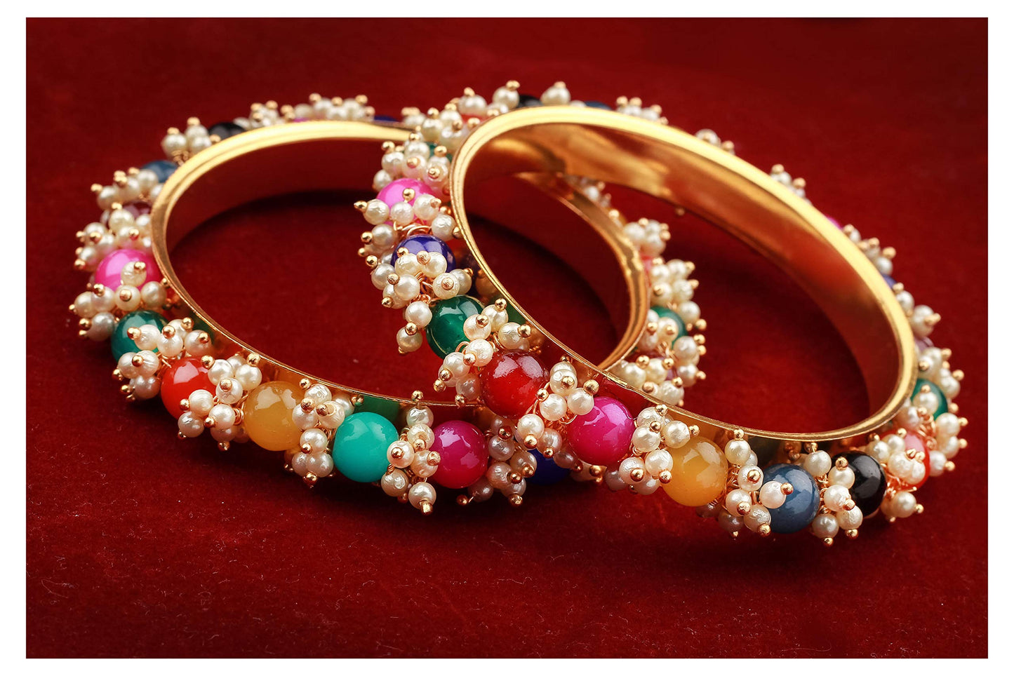 Women'S Gold Plated Cluster Pearl And Dark Beads Bangle Set (Multicolour)