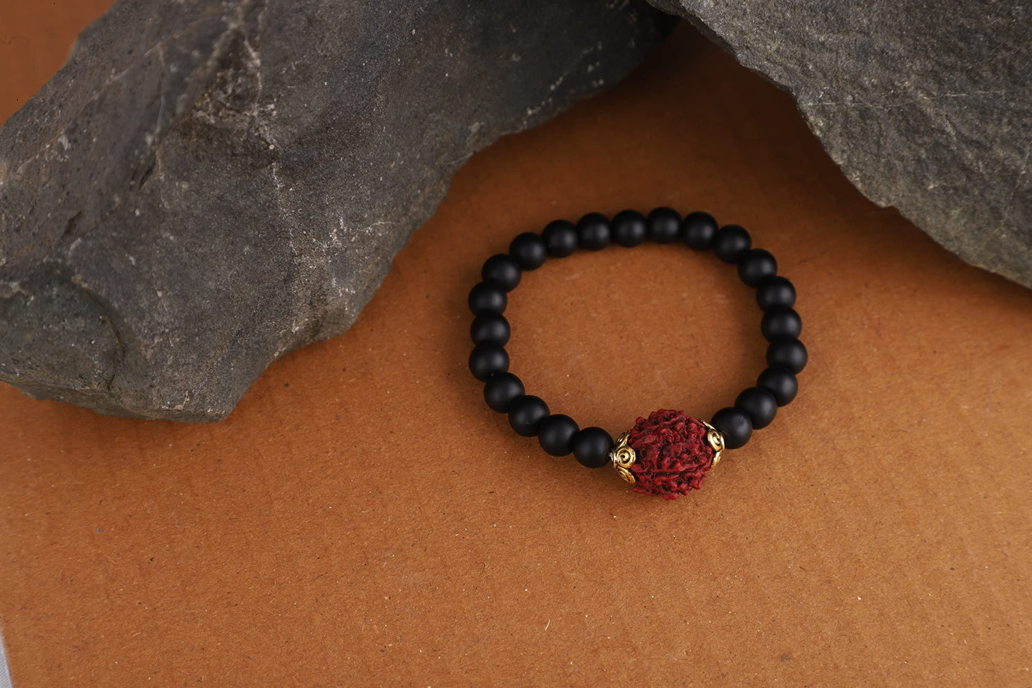 'S Special Matte Finish Black Onyx Stone With Panch Mukhi Rudraksha Stretchable Bracelet - For Girlfriend/Wife.