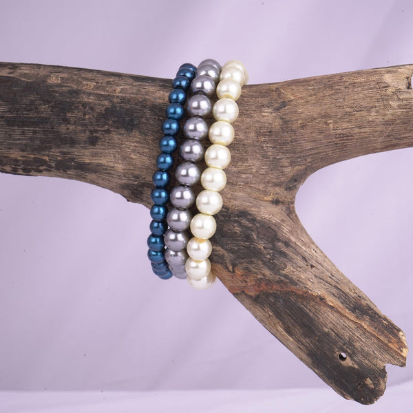 Premium Pearl Bracelet Set – Light Grey, Metallic Blue & Off-White