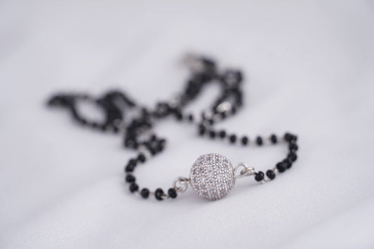 Women'S Silver Plated American Diamond Studded Single Ball Pendant Short Chain Mangalsutra
