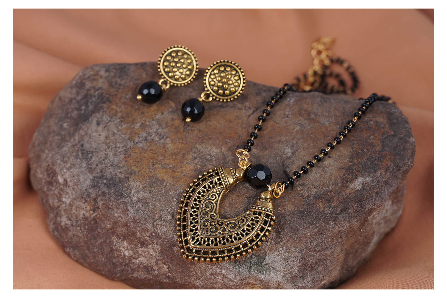 Oxidise Gold Plated Leaf Shape Pendant Mangalsutra . (Black)