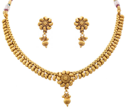 And 1 G Golden Gold Plated Kaerie Necklace Set With Earring