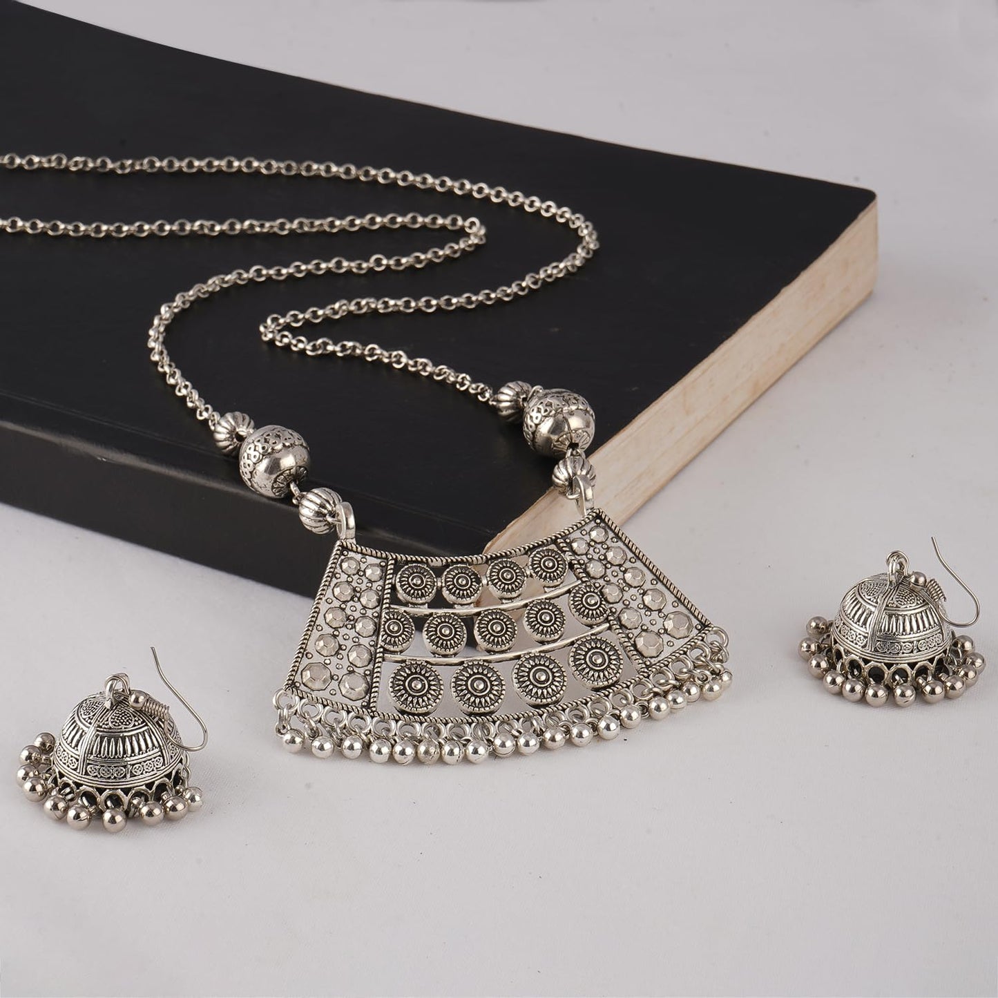 Able Silver Plated German Oxidized Pendant With Long Chain Necklace Set