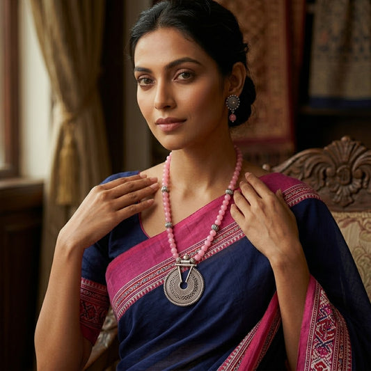 Elegant Baby Pink Beaded Necklace Set – Minimalist Ethnic Jewelry with Earrings