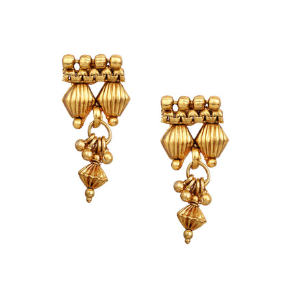 Gold Plated Necklace Set With Adjustable Thread .