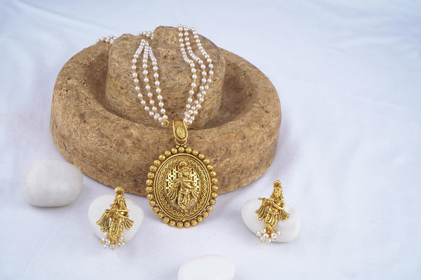 Gold Plated Lord Krishna Pendant Pearl String Chain With Earring .