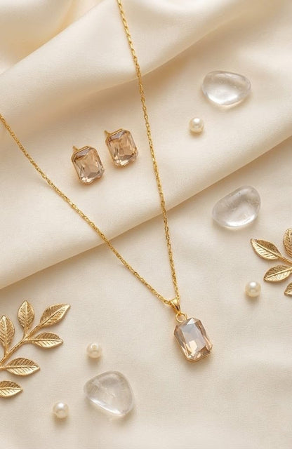 Beautiful Gold Plated Crystal Pendant Gold Chain Set - Love