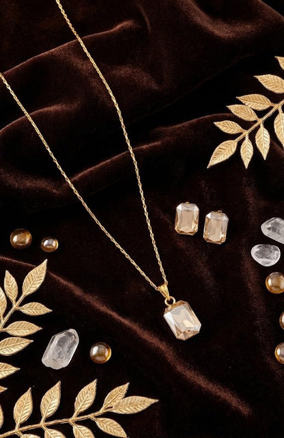 Beautiful Gold Plated Crystal Pendant Gold Chain Set - Love