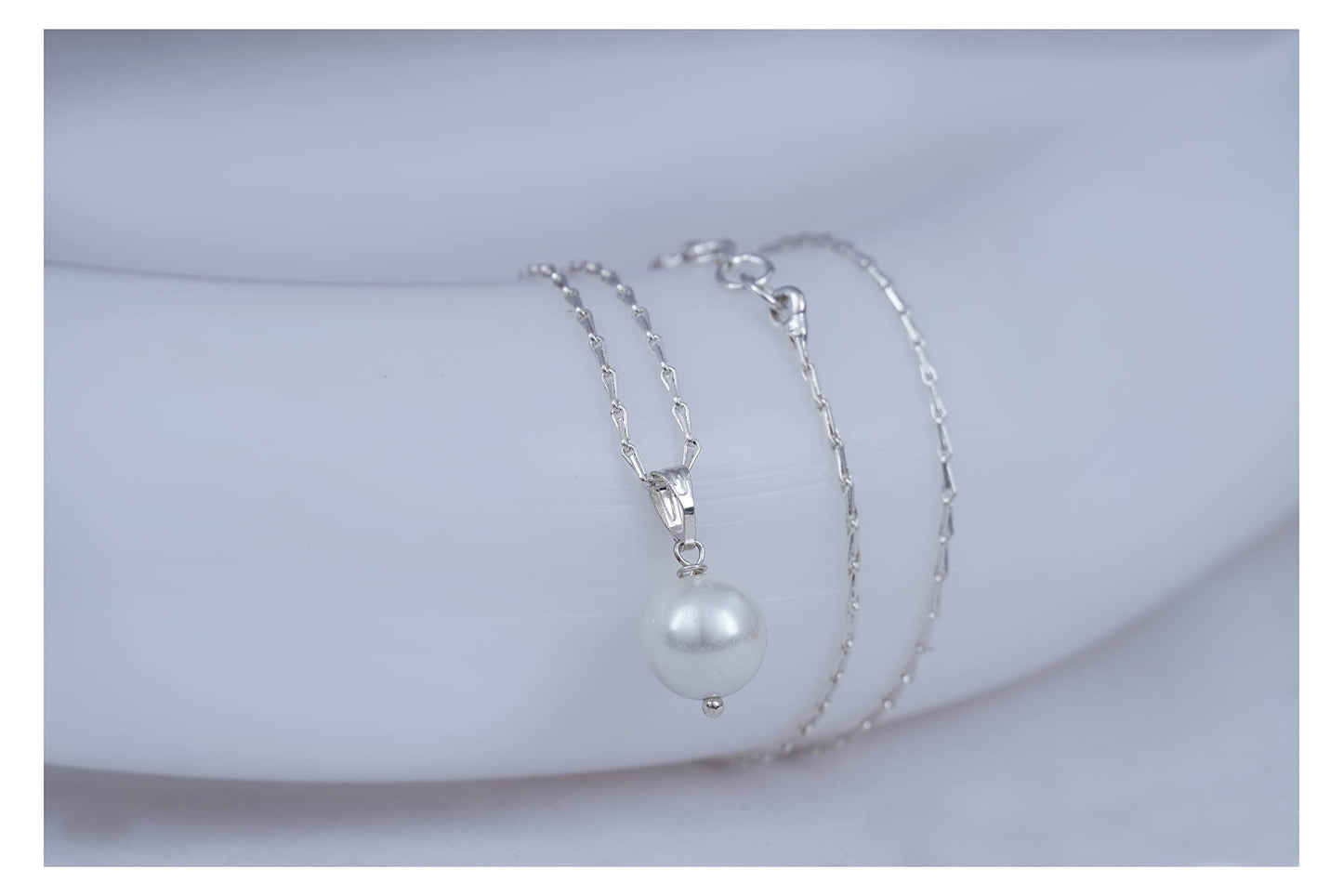Classic Trendy Silver Plated Japanese Pearl Pendant Set With Drop Earrings And Chain .