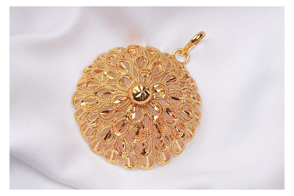 Gold-Plated Floral Pendant – Heartfelt Romantic Gift for Her
