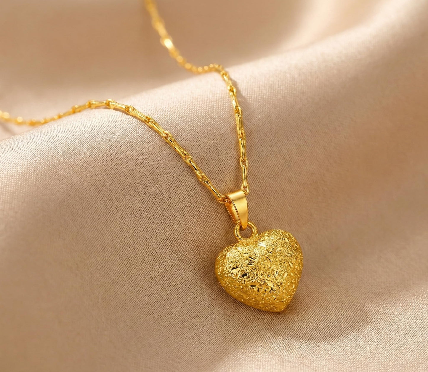 Romantics Day Ideafor Herwomen Wifegirlfriendloverfiancecrush Handmade One Gm Gold Plated Heart Shape Pendant With Chain