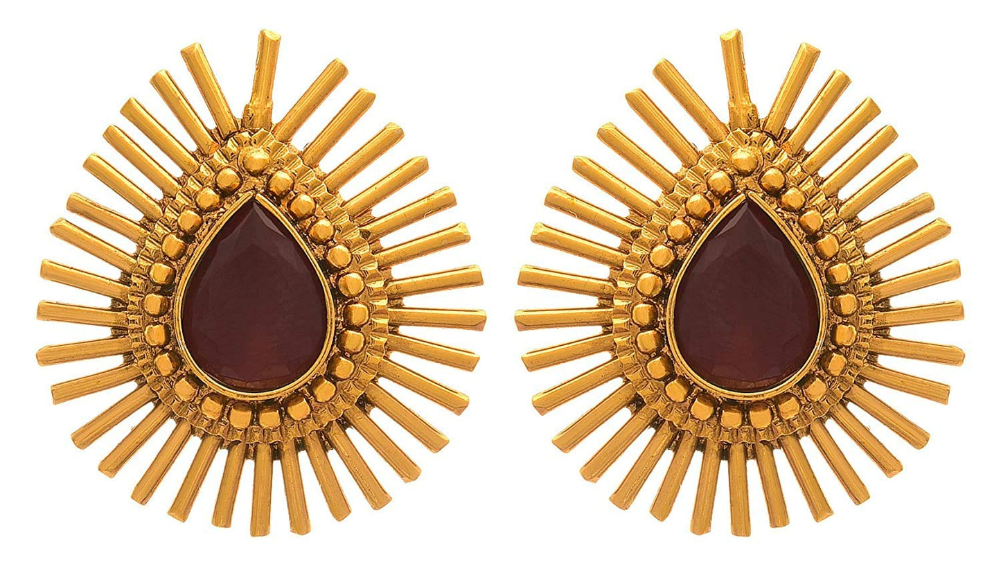& Fancy Glossy Stone Drop Shaped Spiked Pendant Set For All Occasion (Maroon)