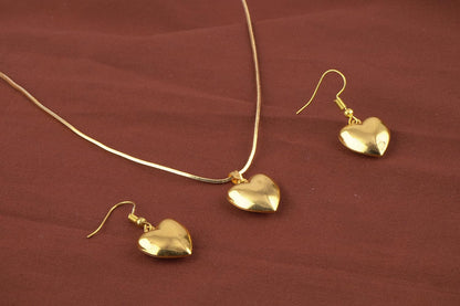 Romantics Day Ideafor Herwomen Wifegirlfriendloverfiancecrush Modern Gold Plated Heart Shaped Pendant With Chain & Earring .